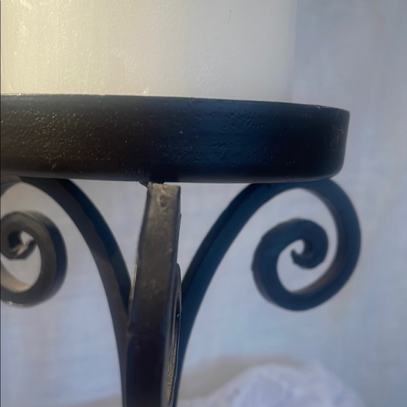 Elegant Black Iron Candle Holder - Picture 3 of 3